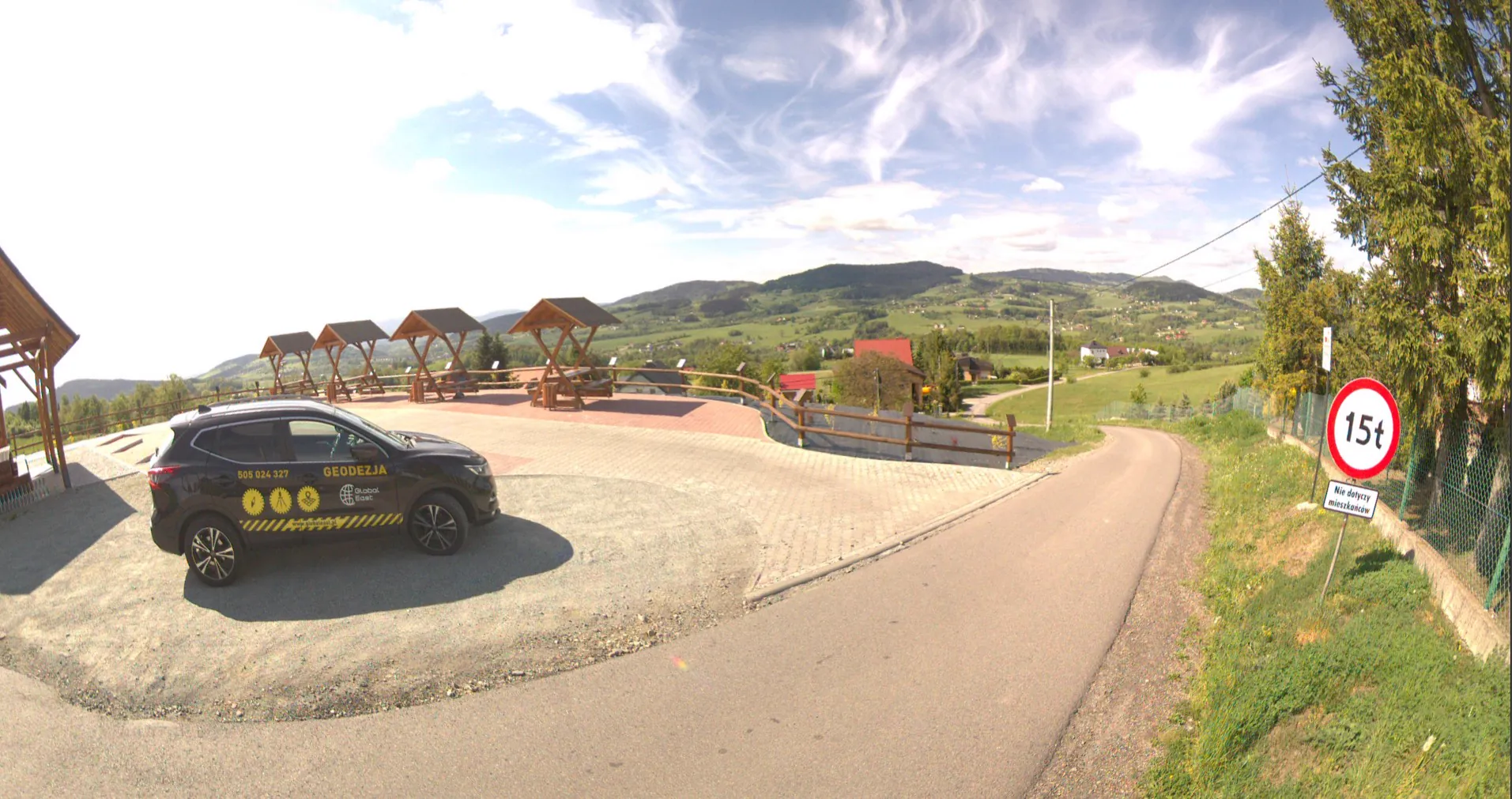 360° panorama from the BP-32 cameras on a mountain road